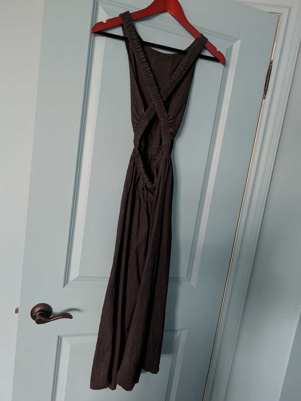100% Linen Black Cross-Back Midi Dress